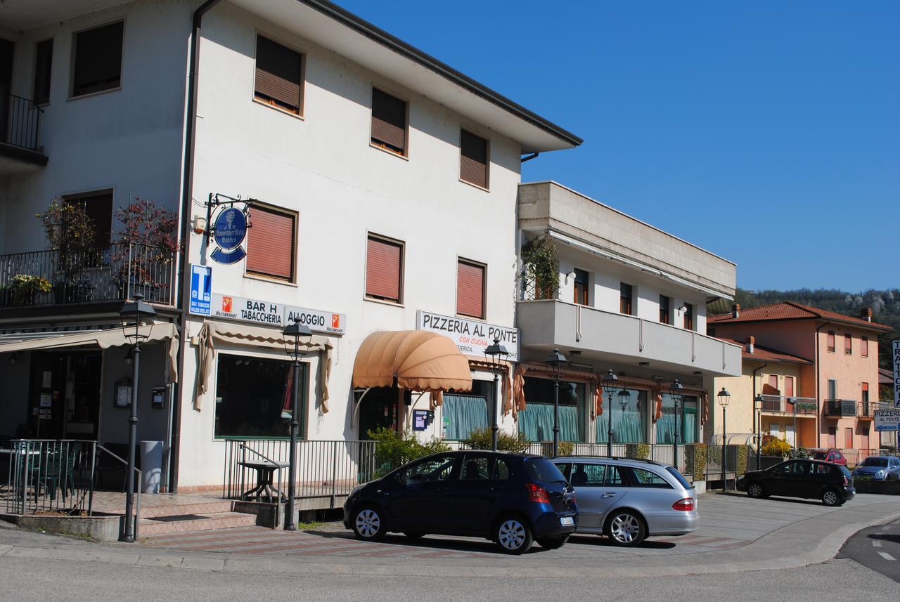 Alloggio Al Ponte Castelgomberto Bagian luar foto